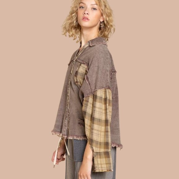 POL Oversized Casual Mocha Plaid Shacket - Picture 9 of 10